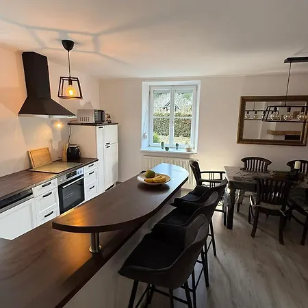 Nora Apartment